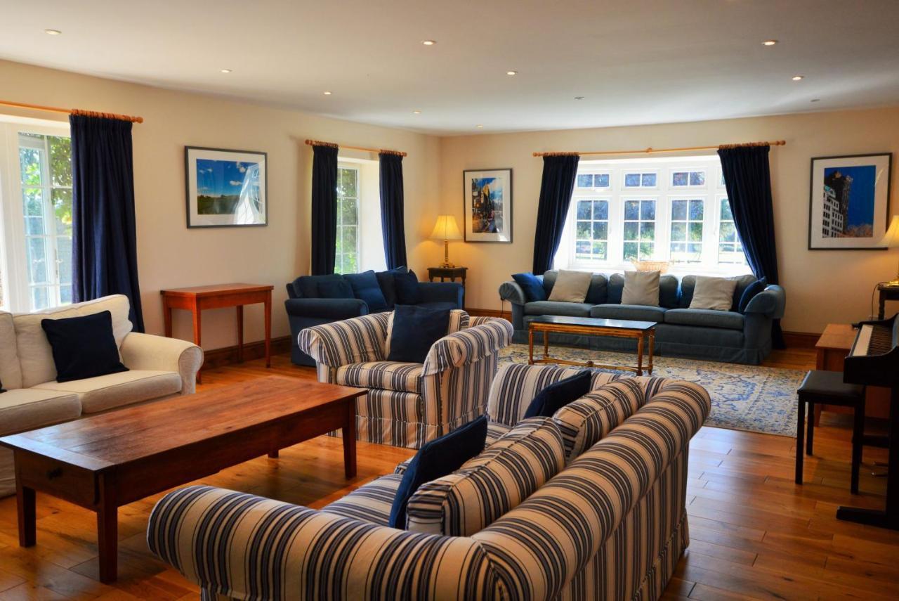 Rookley Farm Lodge ภายนอก รูปภาพ