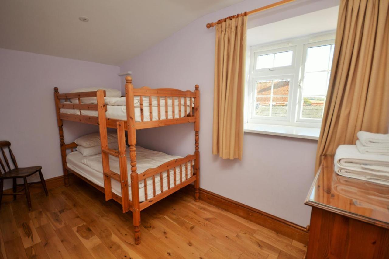 Rookley Farm Lodge ภายนอก รูปภาพ