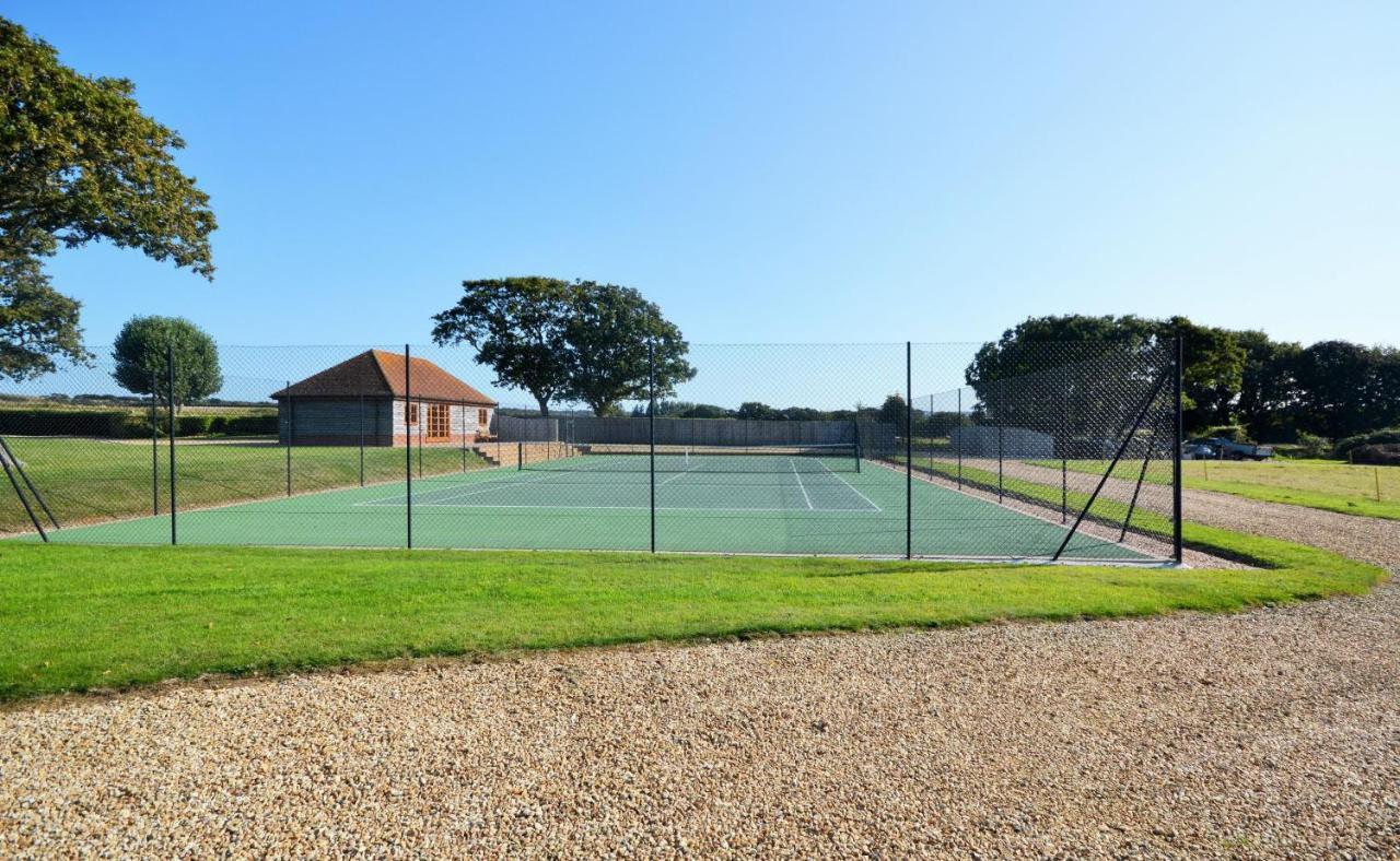 Rookley Farm Lodge ภายนอก รูปภาพ