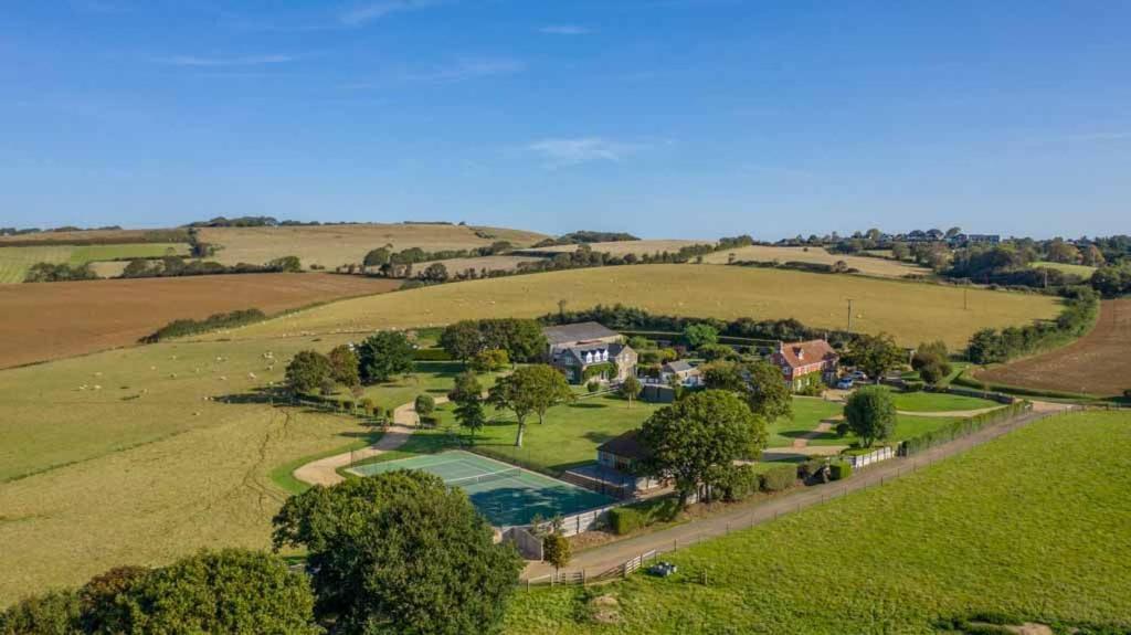 Rookley Farm Lodge ภายนอก รูปภาพ